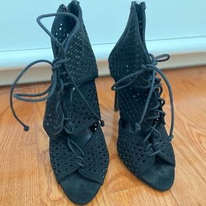 Lightly worn Zara heels